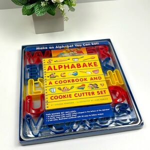Alphabake A Cookbook and Cookie Cutter Set